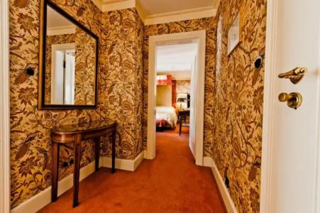 Kronenschlösschen - 38