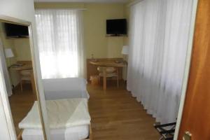 Hotel «Rössli», Базель