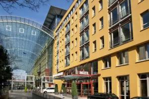 Hotel «Elbflorenz Dresden», Дрезден