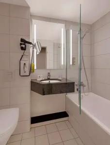 Best Western Darmstadt Mitte - 28