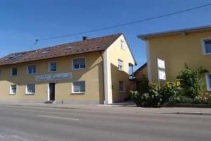 Hotel «Pension Futterknecht», Бургау