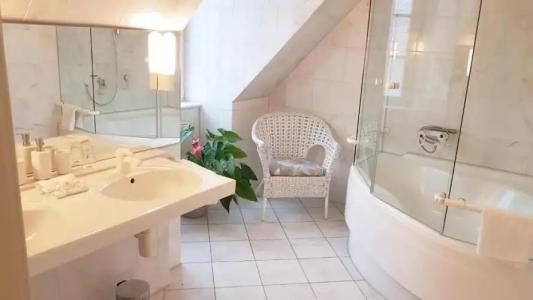 Best Western Plus StadtPalais - 52