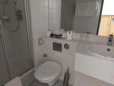 An der Stadthalle - 15