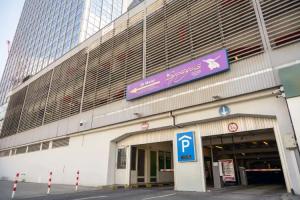 Park Inn by Radisson Berlin Alexanderplatz, Берлин