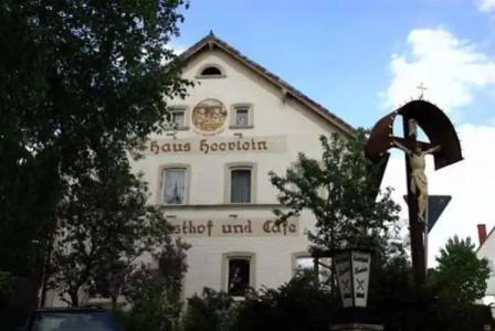 Landgasthof Heerlein - 13