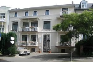 Hotel «Villa Kisseleff», Бад-Хомбург