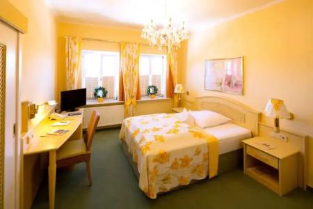 Braunschweiger Hof - 71