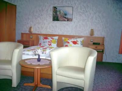 Pension am Kurmittelhaus - 4