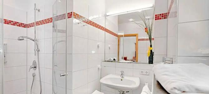 Wellness PrivatPost an der Therme - 22