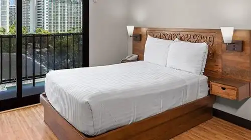 Castle Bamboo Waikiki - 29