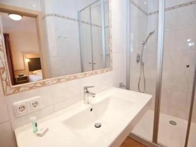 Wellness- und WohlfühlWaldeck - 8