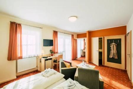 Wellness- und WohlfühlWaldeck - 3