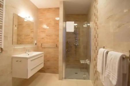 Ośrodek Sanatoryjno-Wczasowy Hajduczek - 7