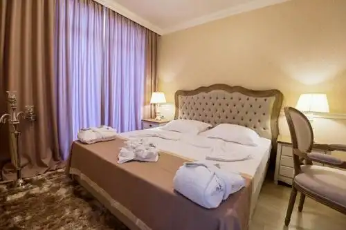 Therma Palace - Mineral Pool & Luxury Restaurant - 4