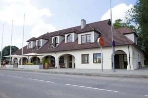 Hotel «Liilia», Кайна