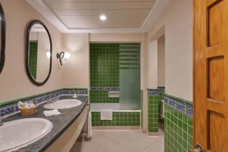 The Bayview Taba Heights Resort - 9