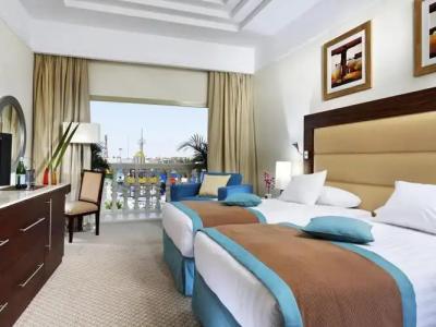 Helnan Dreamland - 2