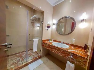 Helnan Dreamland - 8