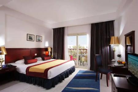 Golden 5 Topaz Suites - 2