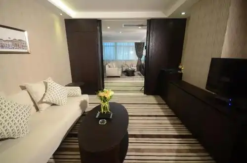 Dongguan Junyue - 12