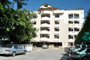 M In Korat Service Apartment, Накхон-Ратчасима