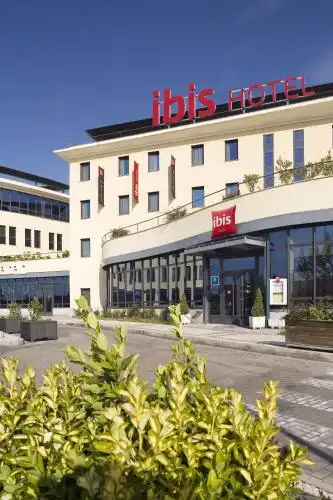 Ibis - 0