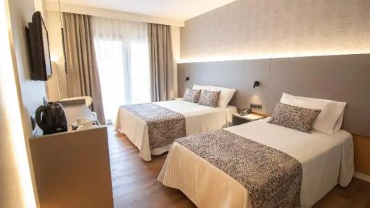 Golden Bahía de Tossa & Spa 4* Sup. - 29