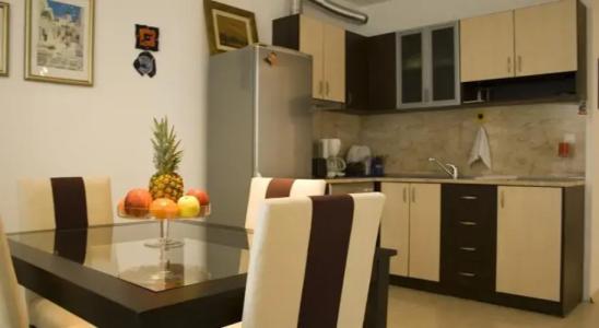 Sunny House Apart - 24