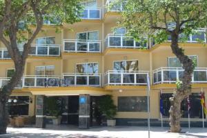 Essence Hotel Boutique by Don Paquito, Торремолинос