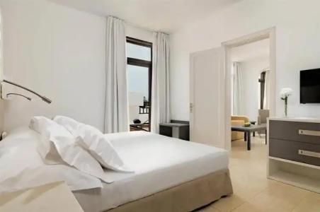 H10 Suites Lanzarote Gardens - 52