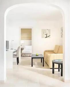 H10 Suites Lanzarote Gardens - 54