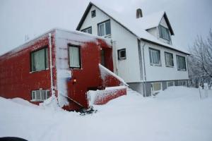 Guesthouse «Steinsholt», Флудир