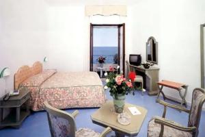 Hotel «Poseidon», Диаманте