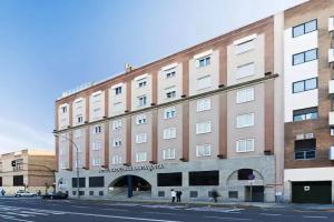 Отель «Catalonia Santa Justa», Севилья