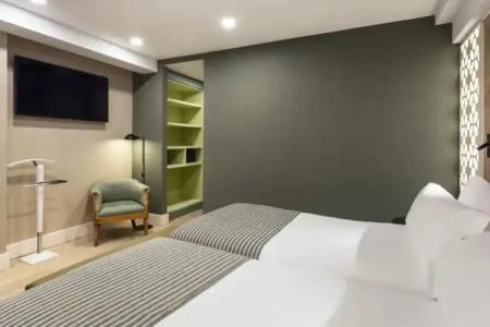 Catalonia Santa Justa - 61