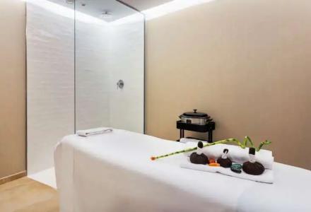 Catalonia Santa Justa - 5