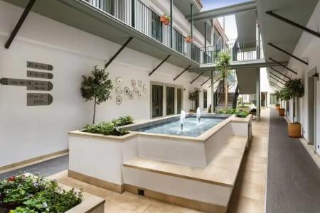 Catalonia Santa Justa - 27