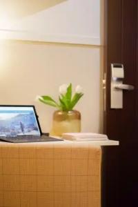 La Bella Sevilla - 26