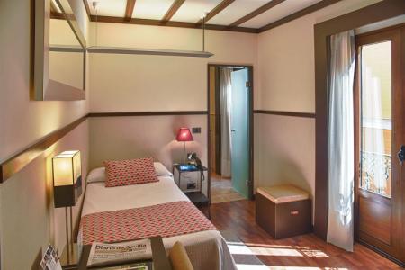 La Bella Sevilla - 4