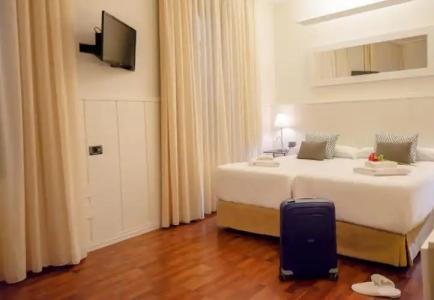 La Bella Sevilla - 32