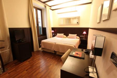 La Bella Sevilla - 2