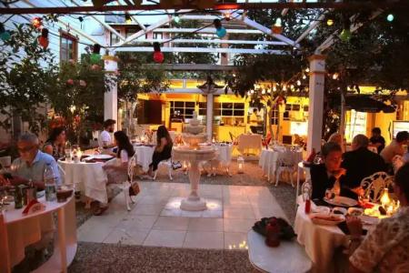 Ada Palas Buyukada - 27