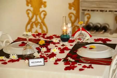 Ada Palas Buyukada - 12