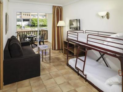 H10 Mediterranean Village - 8