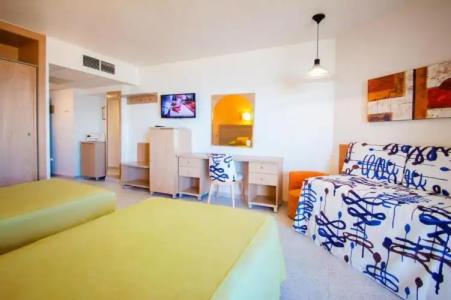 Servigroup Papa Luna - 69