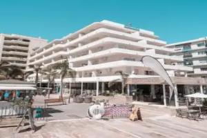 Aparthotel Puerto Azul, Марбелья