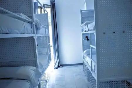Feel Hostels Soho - 56