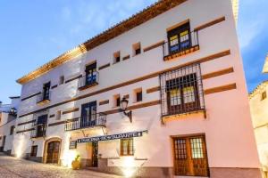 Отель «Yit Abentofail», Гвадикс