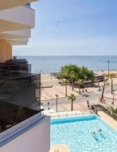 Angela - Adults Recommended - 46