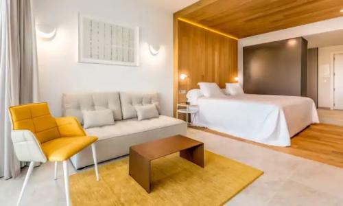 Higueron Malaga, Curio Collection by Hilton - 91